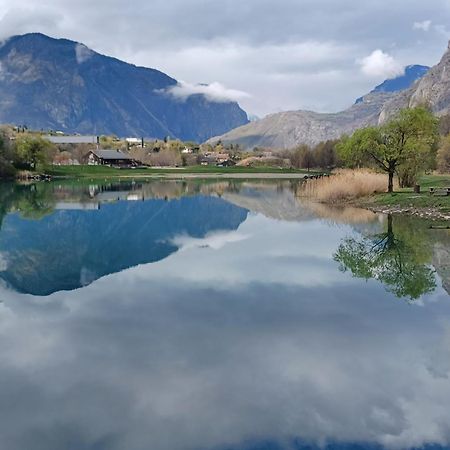 Villargondran, Les Magnifiques Cols De Maurienne Garage Motos, Velos 객실 사진